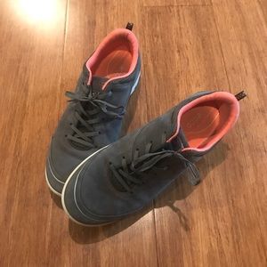 Ecco tennis shoes